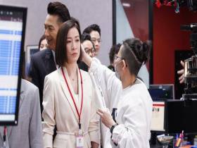 TVB 剧爆了 《新闻女王》，边骂边追