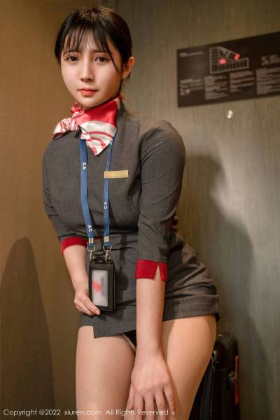 [秀人XiuRen] No.5149 久久Aimee 空姐制服写真 64P